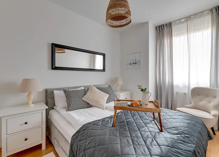 Апартаменти Amalfi - Quiet Family By Lion